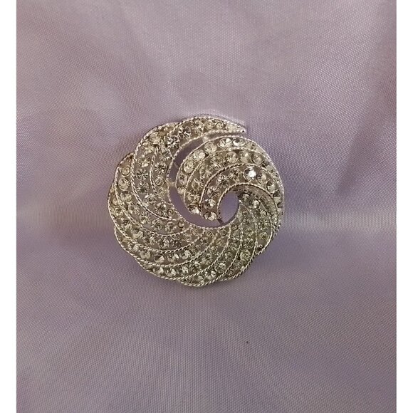 Vintage Rhinestone Swirl Brooch Pin Silver Tone - Picture 1 of 3